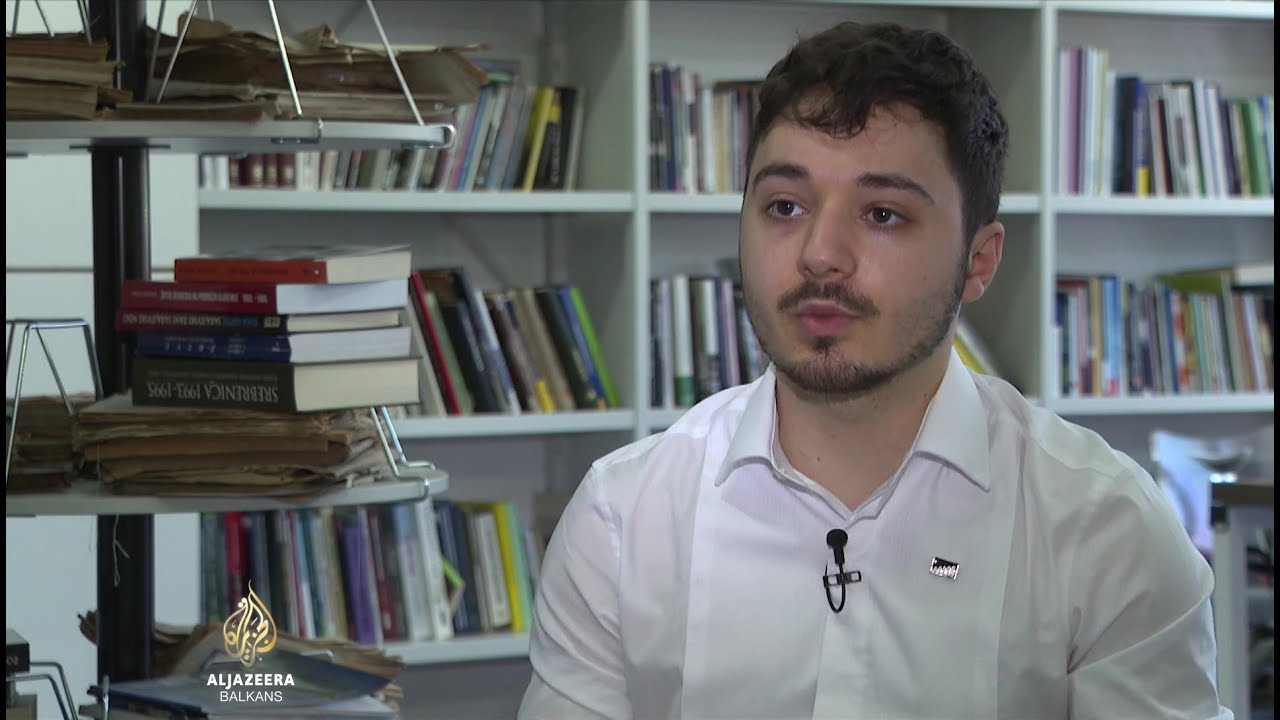 يساهم المتطوعون في ثقافة إحياء ذكرى الإبادة الجماعية في سريبرينيتسا