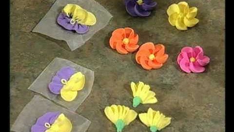 Royal Icing Basics from Wilton