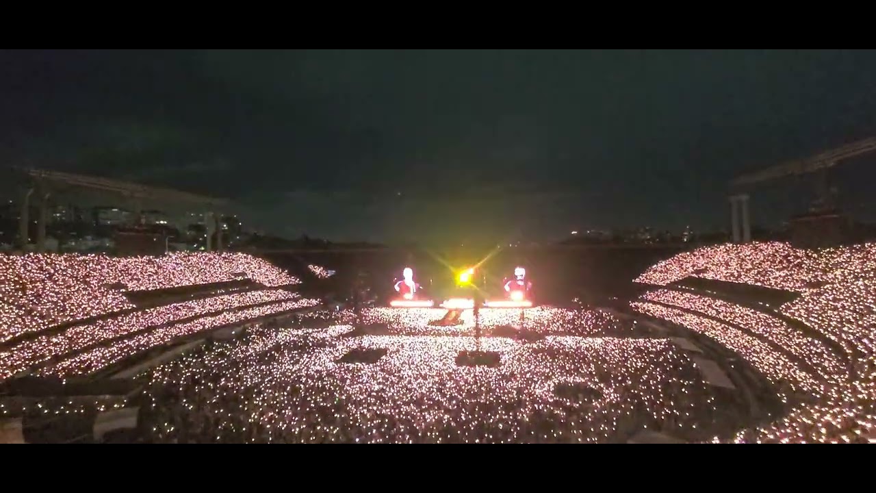 Coldplay Lights Up São Paulo With a Thrilling Yellow Show