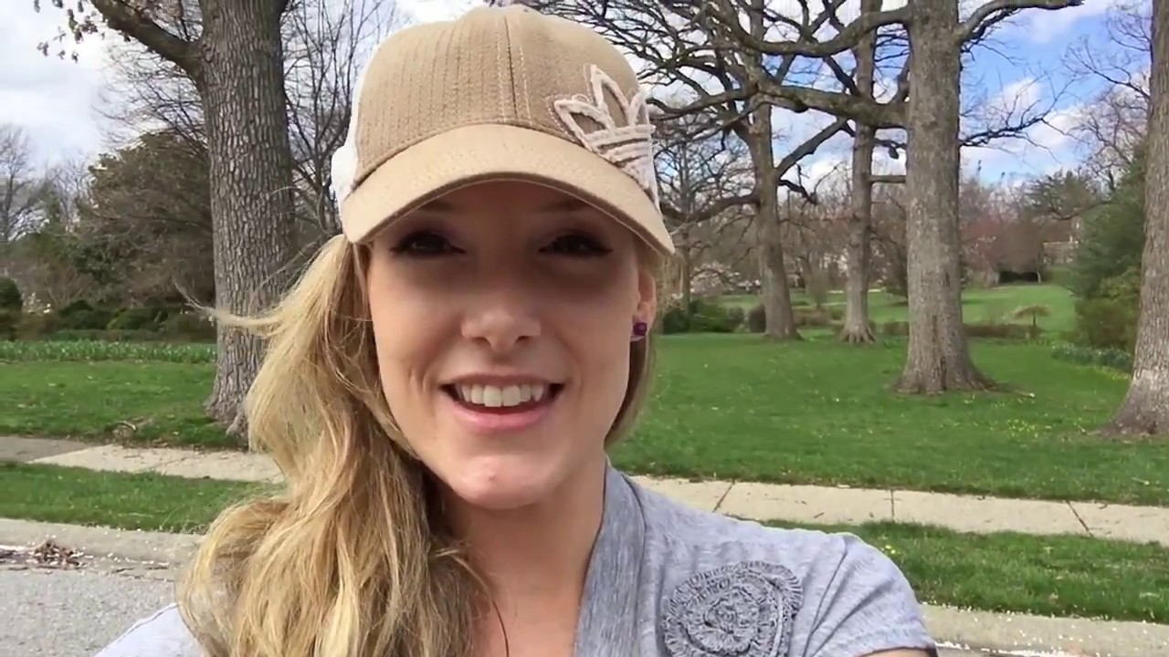 How To Feed a Baby Squirrel ||| Imperfectly Blended ||| 6th VLOG