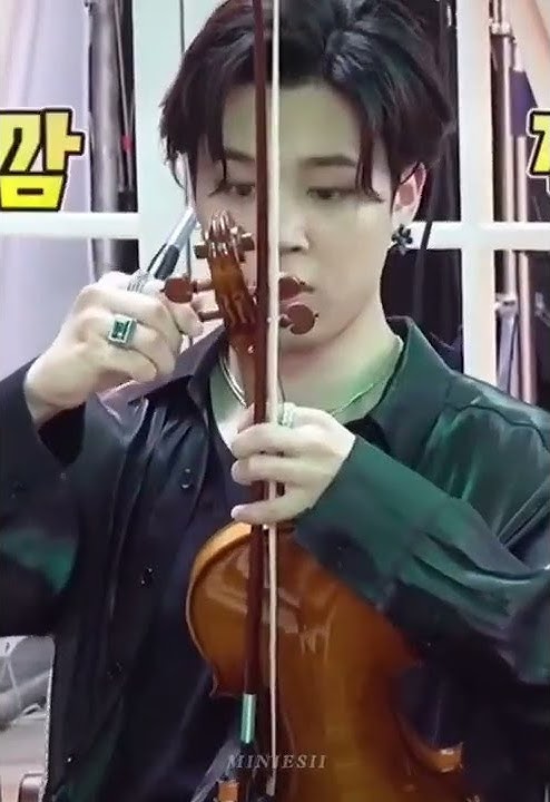 Jimin's reaction when he broke the string on his violin 😂💀🎻 #shorts #bts #jimin