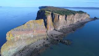CAPE SPLIT NOVA SCOTIA - HIKE AND COOL DRONE SHOTS