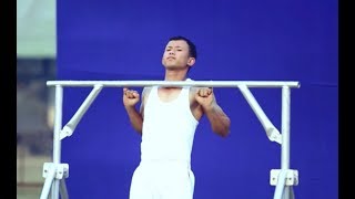 Guinness World Record by Maibam Itomba Meitei for the most consecutive pinky pull ups