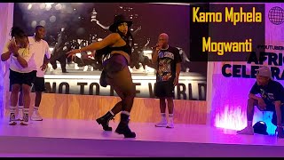 Kamo Mphela - Mogwanti  Wa Pitori Performance Resimi