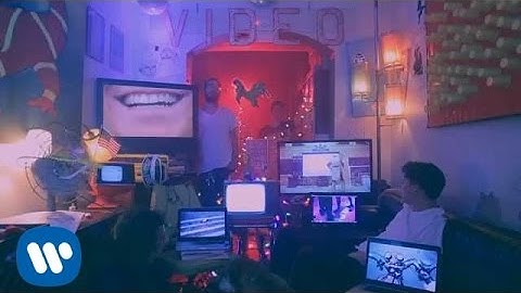 The Front Bottoms: Laugh Till I Cry [OFFICIAL VIDEO]