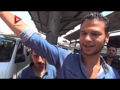 سائقو الميكروباص بموقف عبود مزودناش الأجرة في العيد