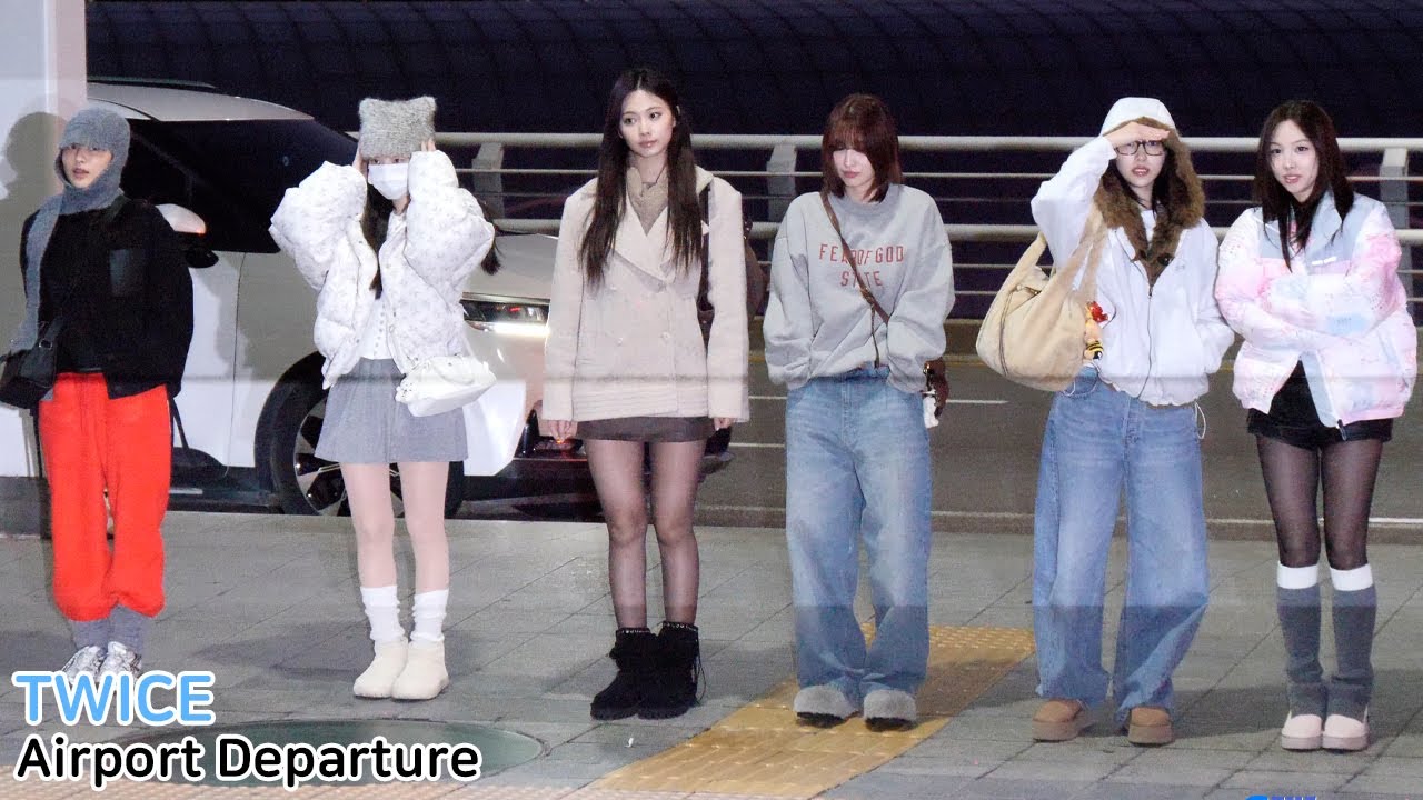 트와이스 오사카 출국 직캠｜TWICE Airport Departure to OSAKA 251128