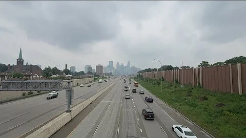 Canada wildfire smoke drifts into Midwest US