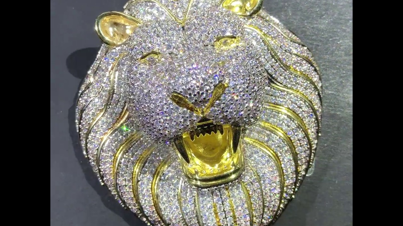 The King of Lion Pendant On Helloice .Com