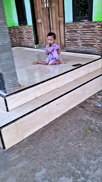 Afida, don't eat that grass #trendingshorts