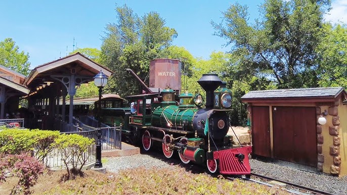 Disney: Last call for Magic Kingdom train rides — for a while – Orlando  Sentinel