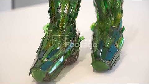 Animal Sculptures from Glass Waste in Warsaw