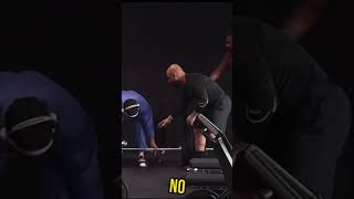 Cleaner Vs professional bodybuilders 😛 #anatoly #gym #prank