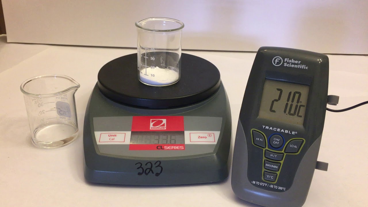 Change in temperature during a chemical reaction - YouTube