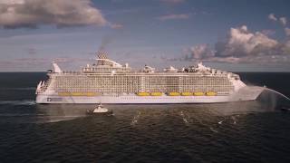 Allure of the Seas Огромный Круизный Лайнер