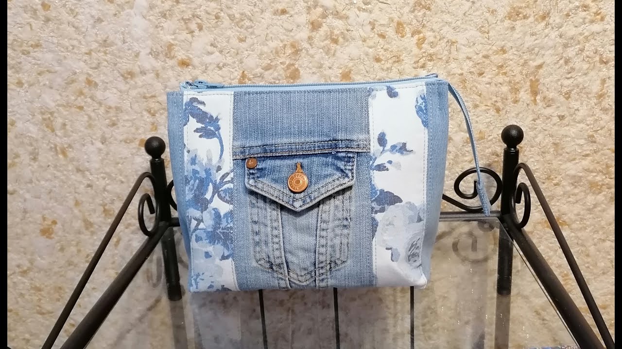 Косметичка из старых джинсов.