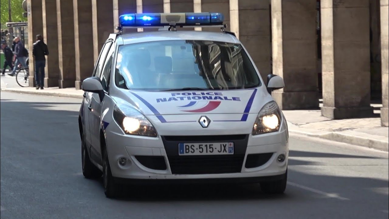 french police tour