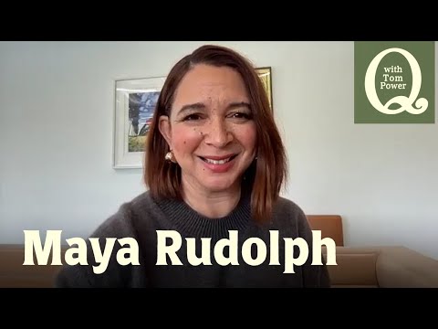 Видео: Maya Rudolph on Loot, SNL, Bridesmaids, and her cool parents