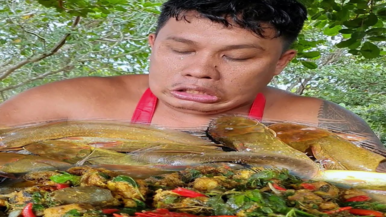 Cooking Catfish with chili fried a lot of ,the best natural cooking