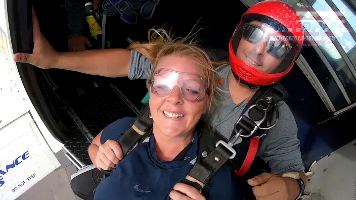 Stacey Homan's Tandem skydive!