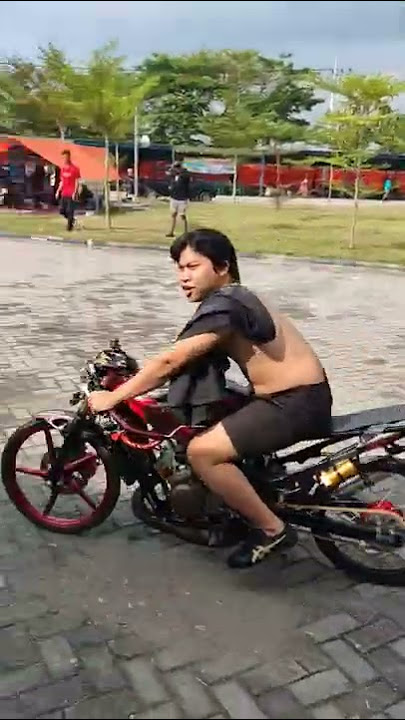 Drag Bike Caruban‼️Agus kotak Niiibooossss....