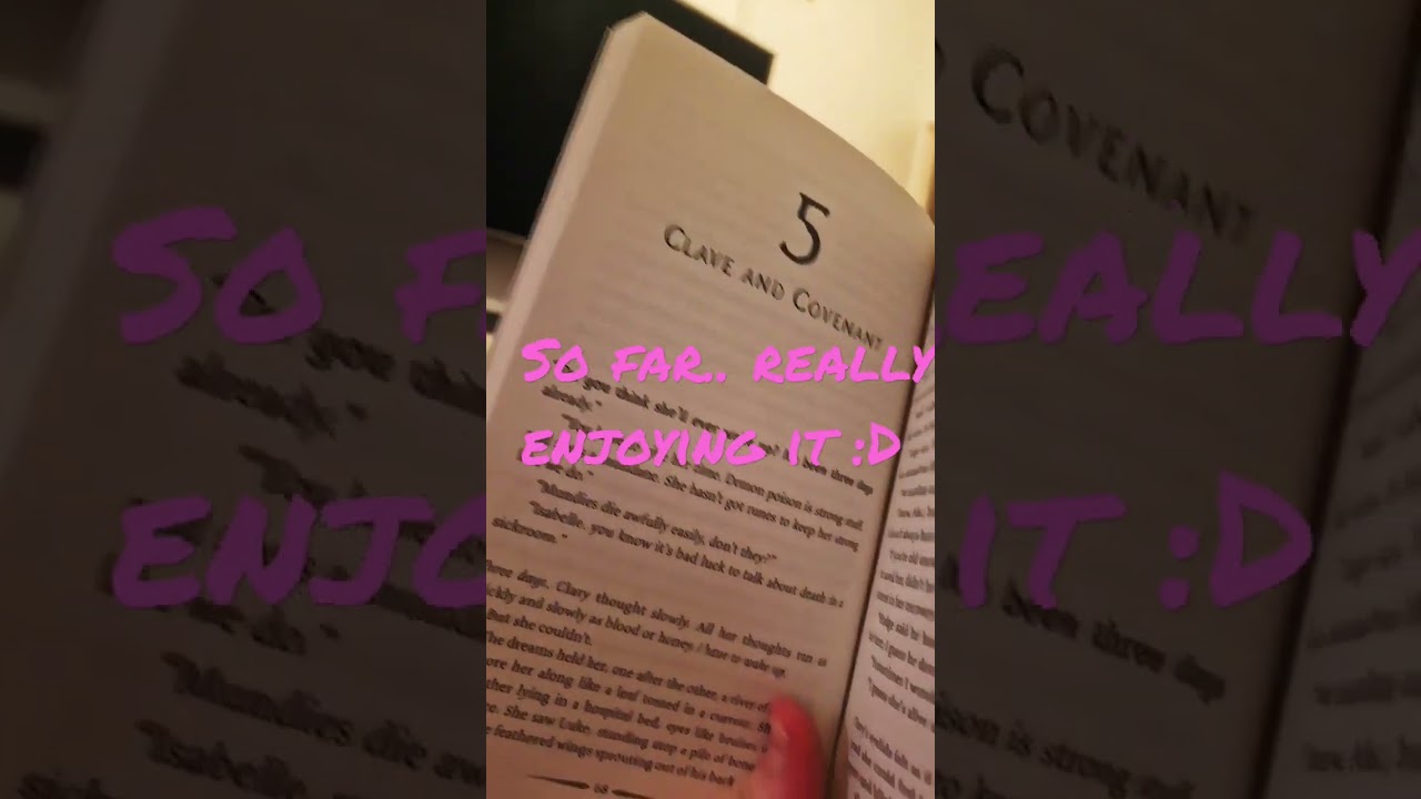 Reading Shadowhunters #shadowhunters #booktube #bookreview #reading #reader #books #newcontent