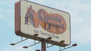 Cracker Barrel decides to keep old logo