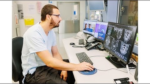 Fast MRI scans to maximize patient throughput with SmartSpeed