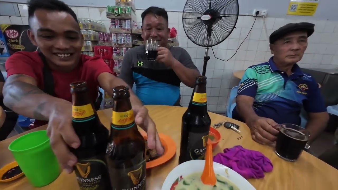 SARAPAN PAGI MINUM KOPI PENG KAW AYAK BRO //