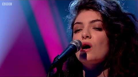 Lourde - Royals - Live on Jools Holland 2013