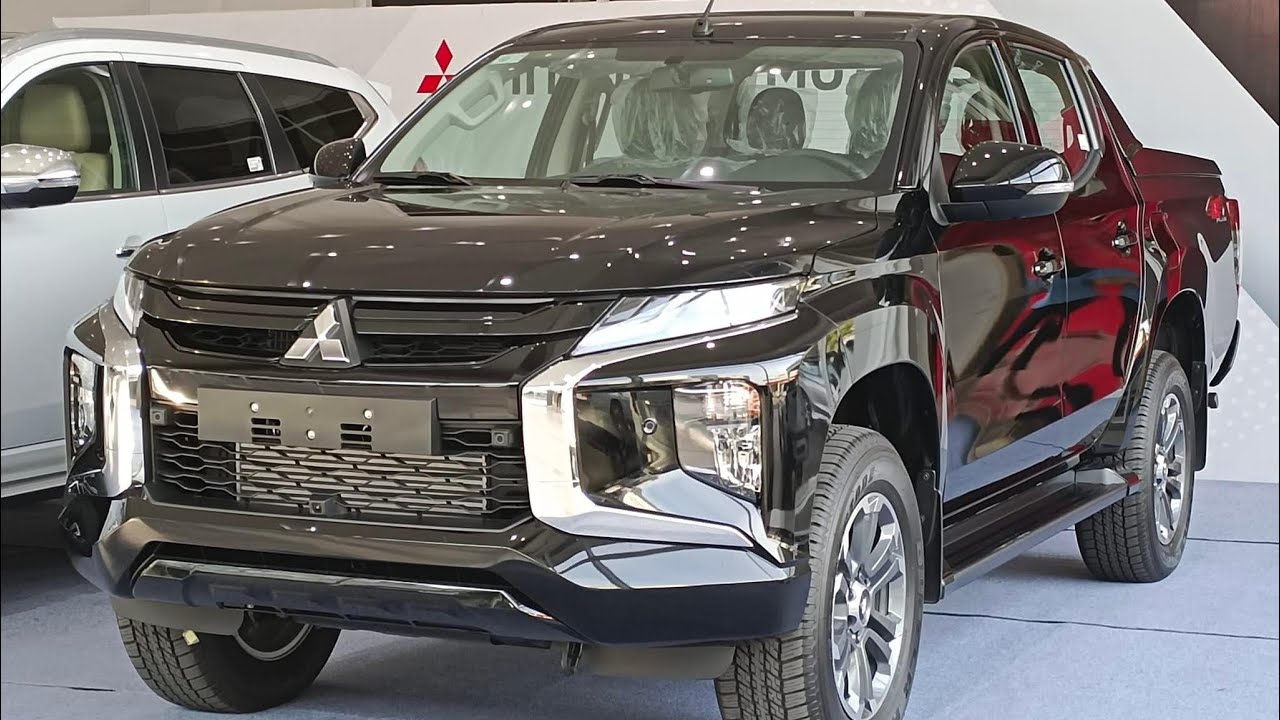 2023 Mitsubishi Triton GLS Plus 4x4 Black Color - Mitsubishi Pickup |  Exterior and Interior - YouTube