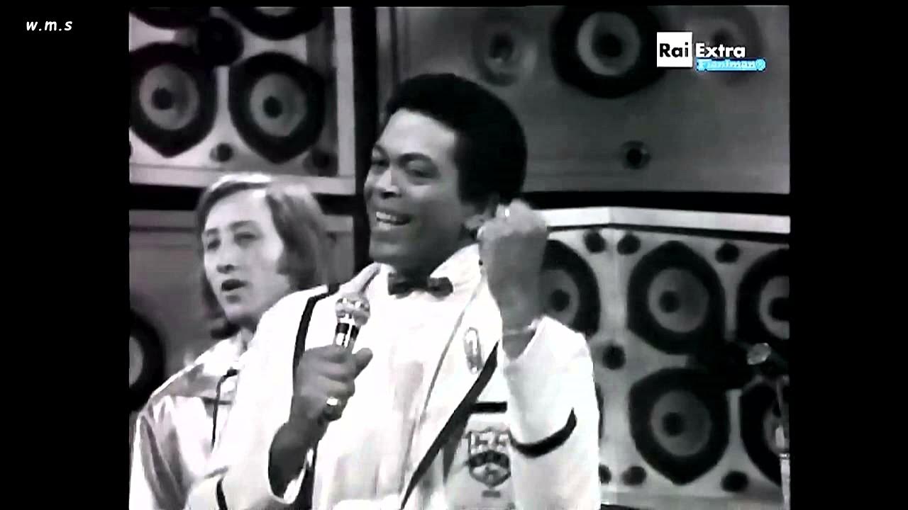 Voyage - Lady America.HD(Foto Videi)(Portugues-English Sub) Voyage - Lady America.HD(Foto Videi)(Portugues-English Sub)
