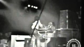 Video thumbnail of "Bijelo Dugme - Tako ti je,mala moja,kad ljubi Bosanac (1975)"