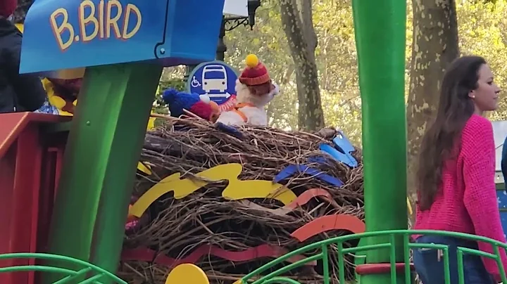 NYC- Macy's Parade 2022- Sesame Street