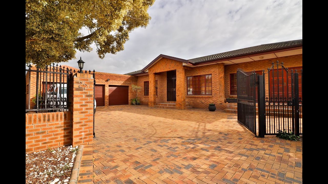 4 Bed House for sale in Western Cape Cape Town Kuilsriver