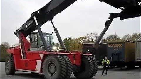 vendita carrelli da container reach stacker  Kalmar DRF450 60C5X