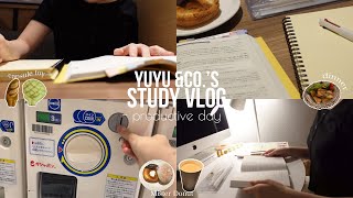 Study vlog / Waking up at 5am and Studying 🍩📝 / capsule toy / productive / What I eat in a day