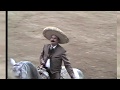 " y por esa calle vive " ANTONIO AGUILAR en vivo EL LA MONUMENTAL DE MORELIA con mariachi