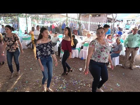 el campo cycle center chicas sorprenden con este baile --Tienes que verlas !!!!