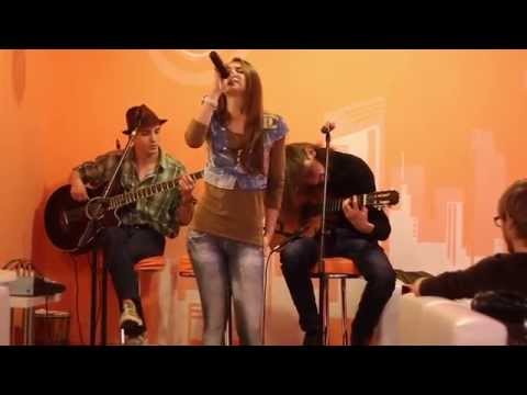 Авиров и компания - Fighter (cover Christina Aguilera) / live @ Антикафе "Freedom" - 2014