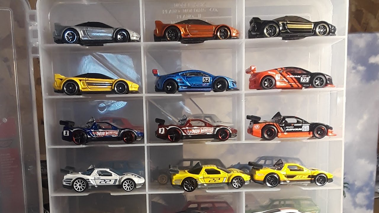 Let's check out a bunch of hotwheels Acura NSX's and 370z's.