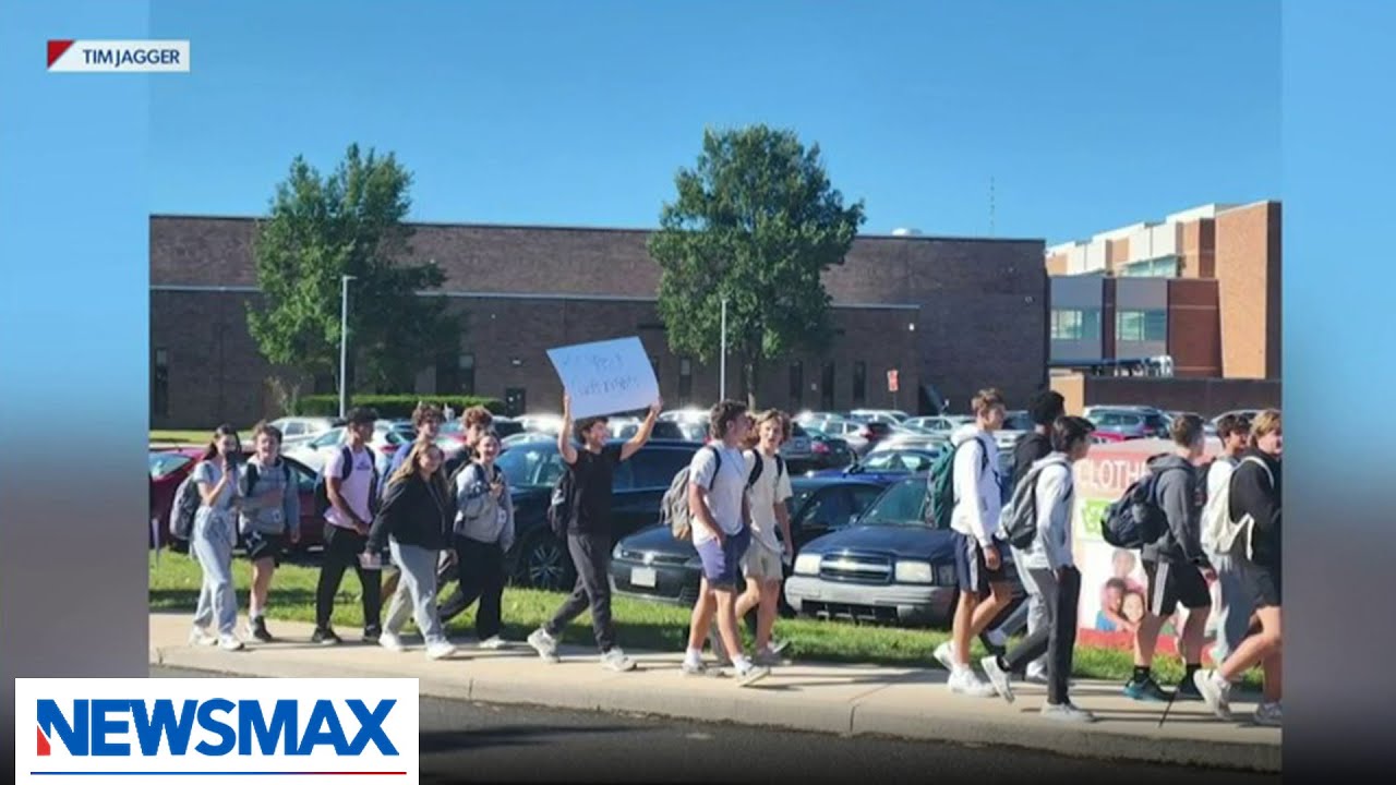 PA high school students protest transgender bathroom rule