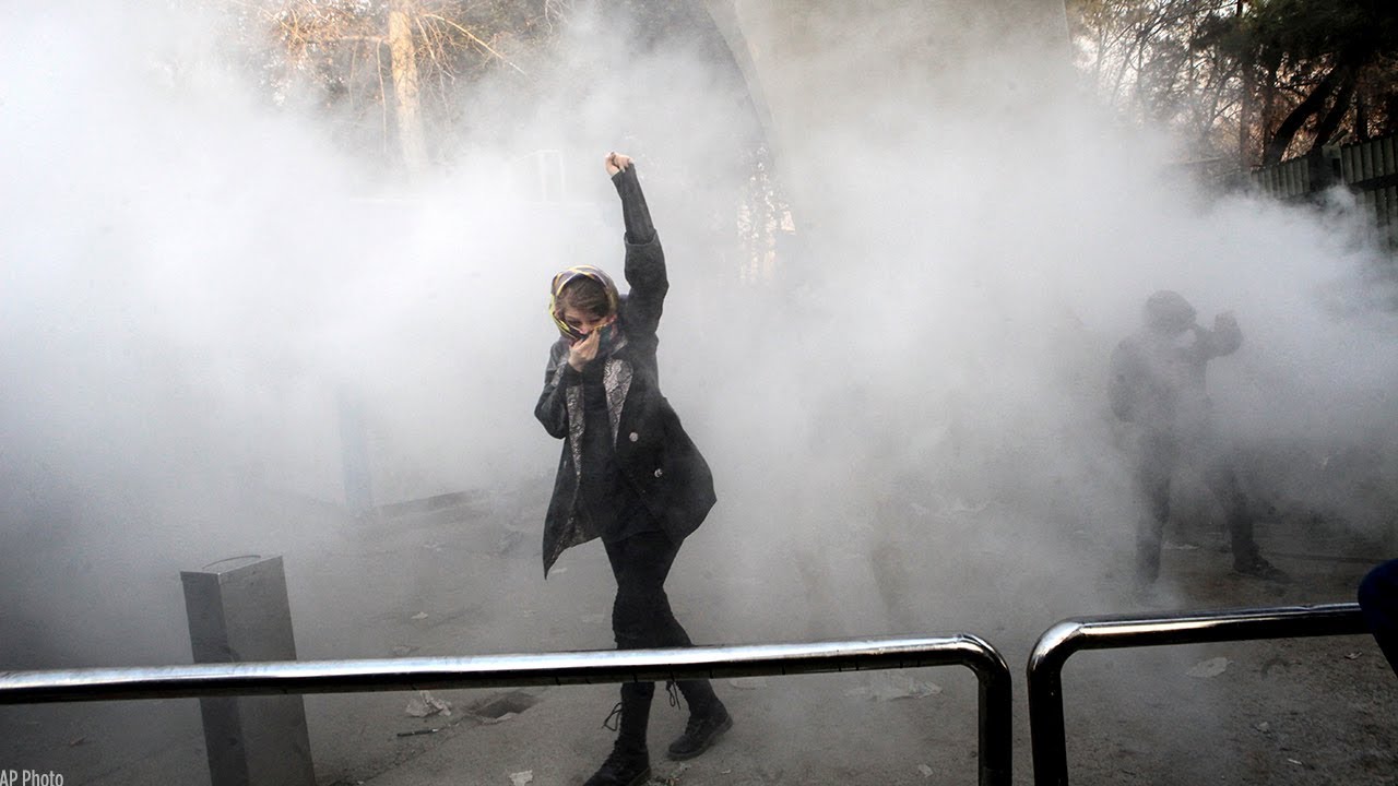 New economic protests in Tehran challenge Iran's government