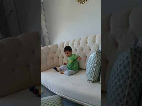Arda bebek yine iş başında 🧡🐣