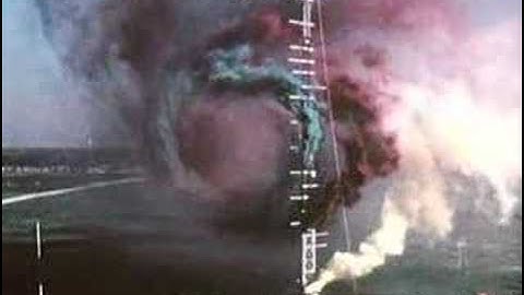 C-5A Wing Vortice tests at NASA Langley Research Center