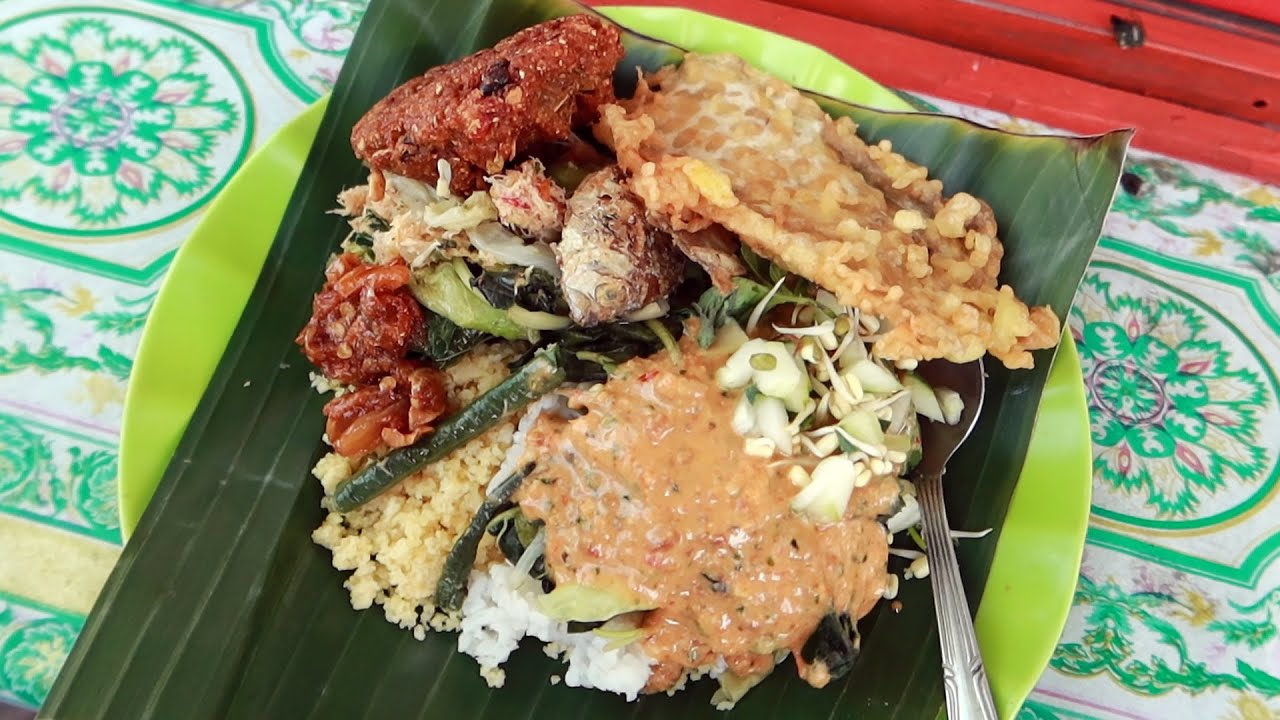 Sarapan Sego Jagung Pecel dalan anyar!