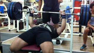 Bench 152kg x3