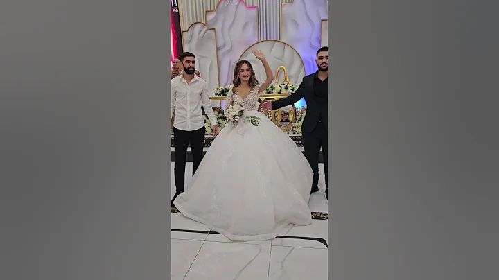 Nusja bashke me dy vellezerit