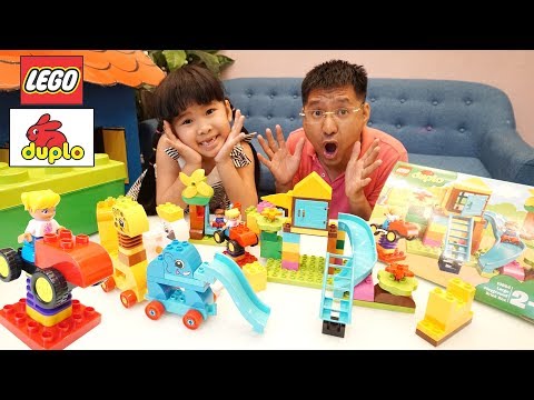 BÉ BÚN CÓ LEGO DUPLO MỚI: KHU VUI CHƠI CỦA BÉ và HỘP LẮP RÁP ĐỘNG VẬT ĐẦU TIÊN | Video for children