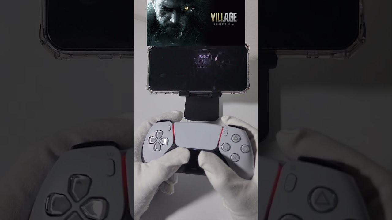 Jogador roda Resident Evil Village no iPhone 15 com monitor externo e  controle DualSense